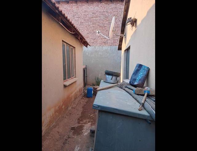 4 BEDROOM HOUSE FOR SALE IN NATURENA